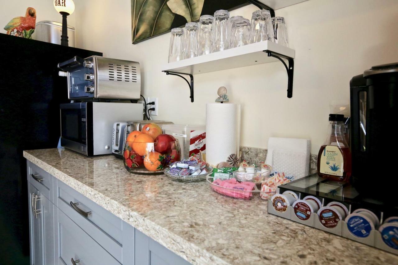 Fantasy Island Inn, Caters To Men Wilton Manors Luaran gambar