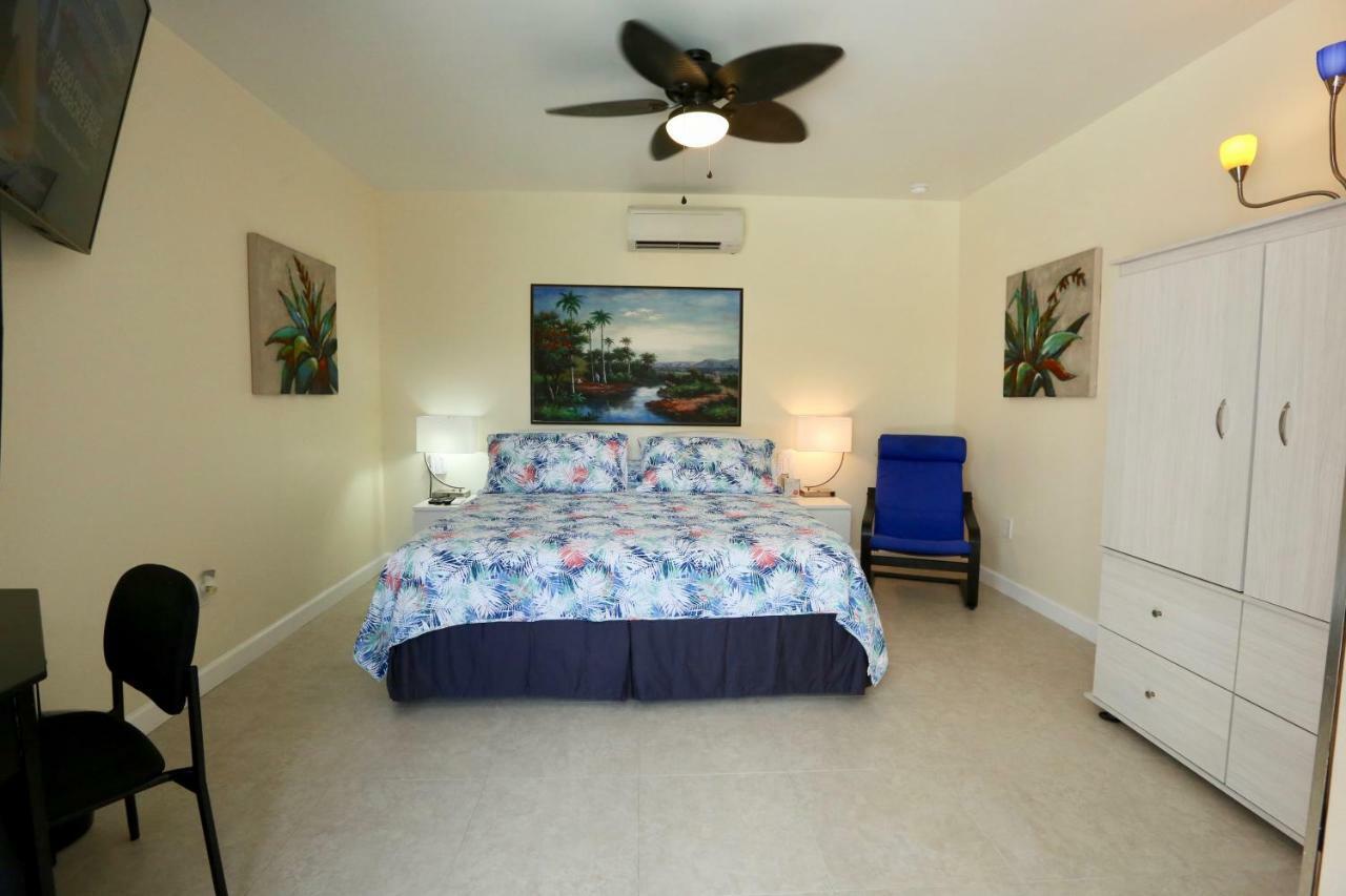 Fantasy Island Inn, Caters To Men Wilton Manors Luaran gambar